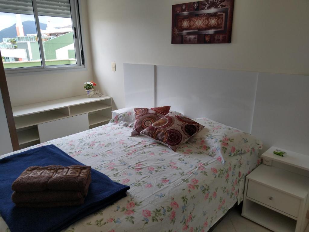  Lindo Apartamento Cobertura na Praia dos Ingleses com Jacuzzi