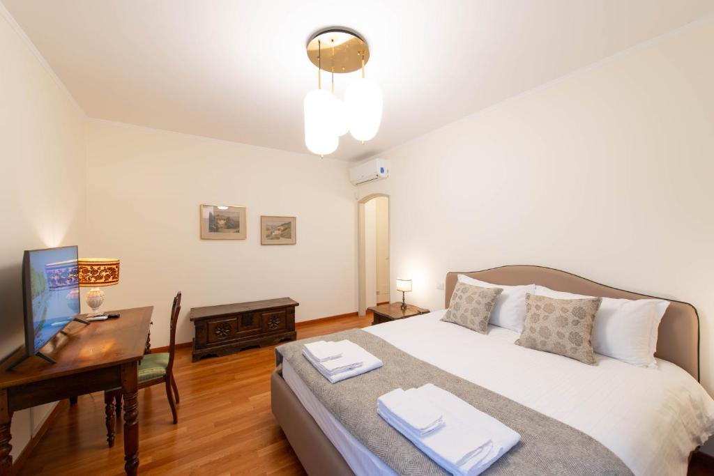 3 Amici al Castello - 7