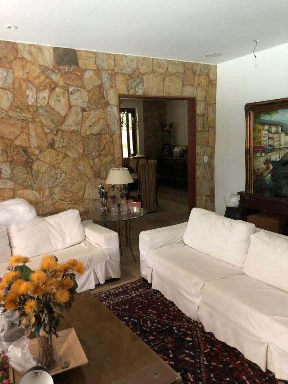 CASA DE CAMPO PISCINA NA SERRA FRIBURGO TEM 4 QUARTOS PROXIMO A MURI CACHOEIRAS PARQUE ESTADUAL 3 PICOs