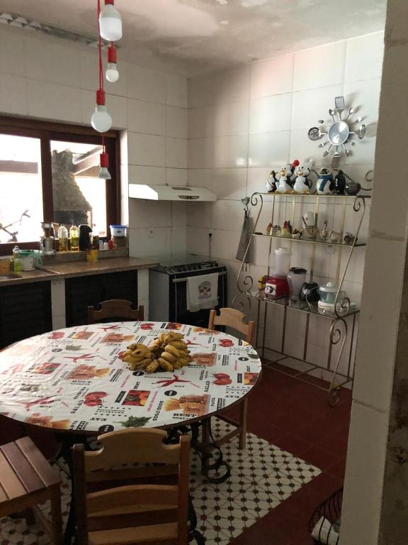  CASA DE CAMPO PISCINA NA SERRA FRIBURGO TEM 4 QUARTOS PROXIMO A MURI CACHOEIRAS PARQUE ESTADUAL 3 PICOs