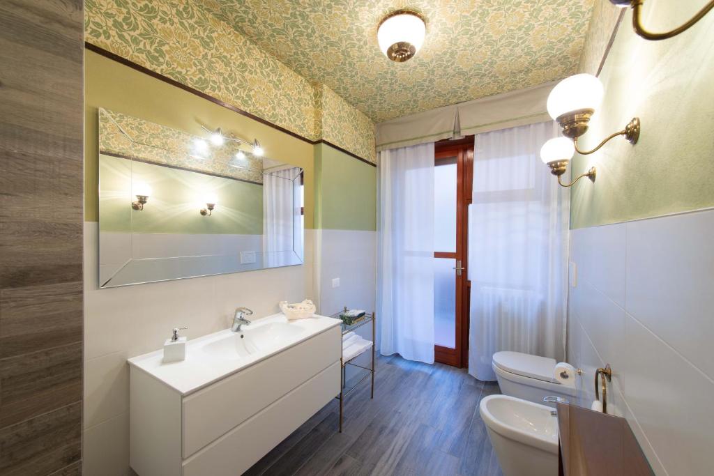 3 Amici al Castello - 10