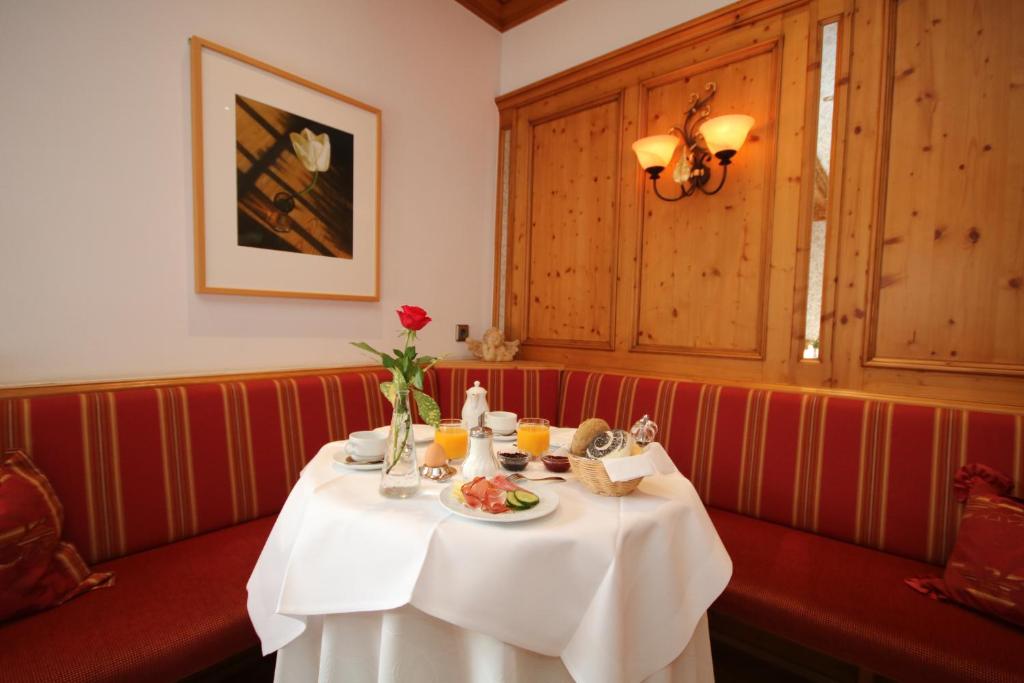 Nápoje v ubytování Hotel-Restaurant Hirsch