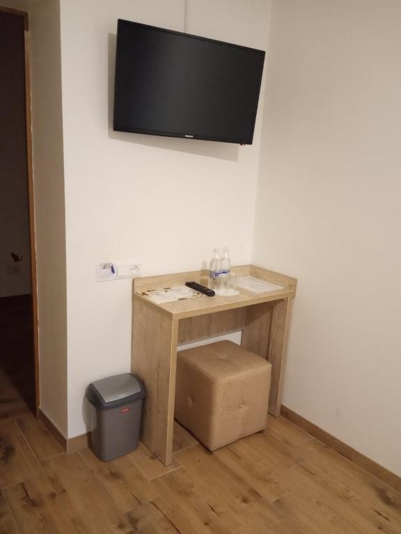 TV a/nebo společenská místnost v ubytování Hotel Bonus