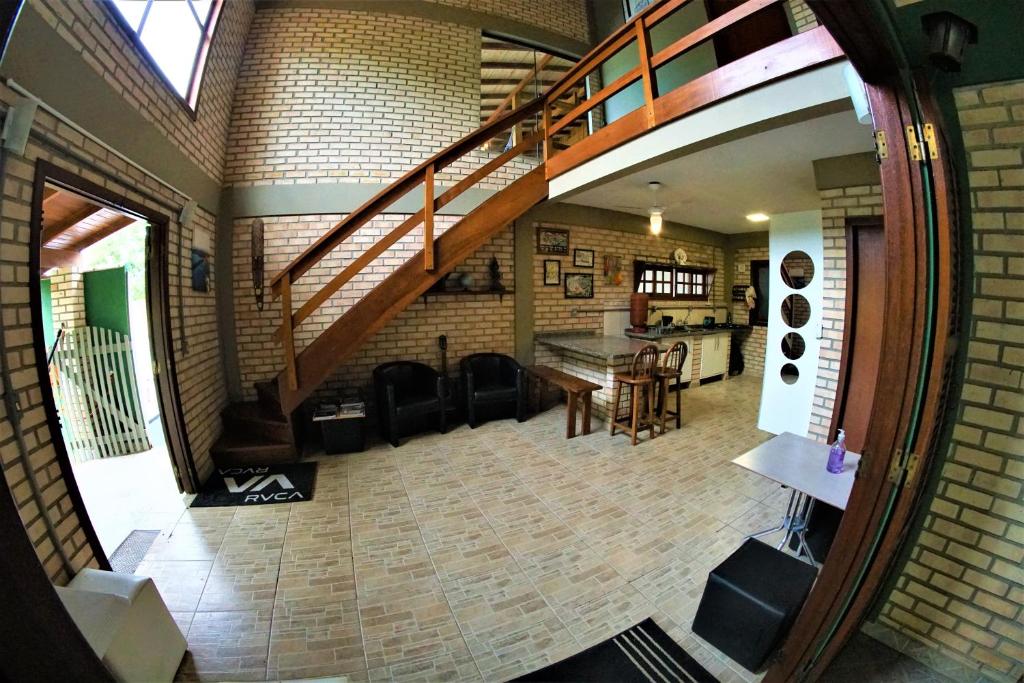  Surf Skate Konig House
