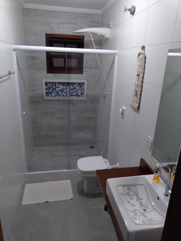  Casa Praia. Linda varanda para um cochilo na rede