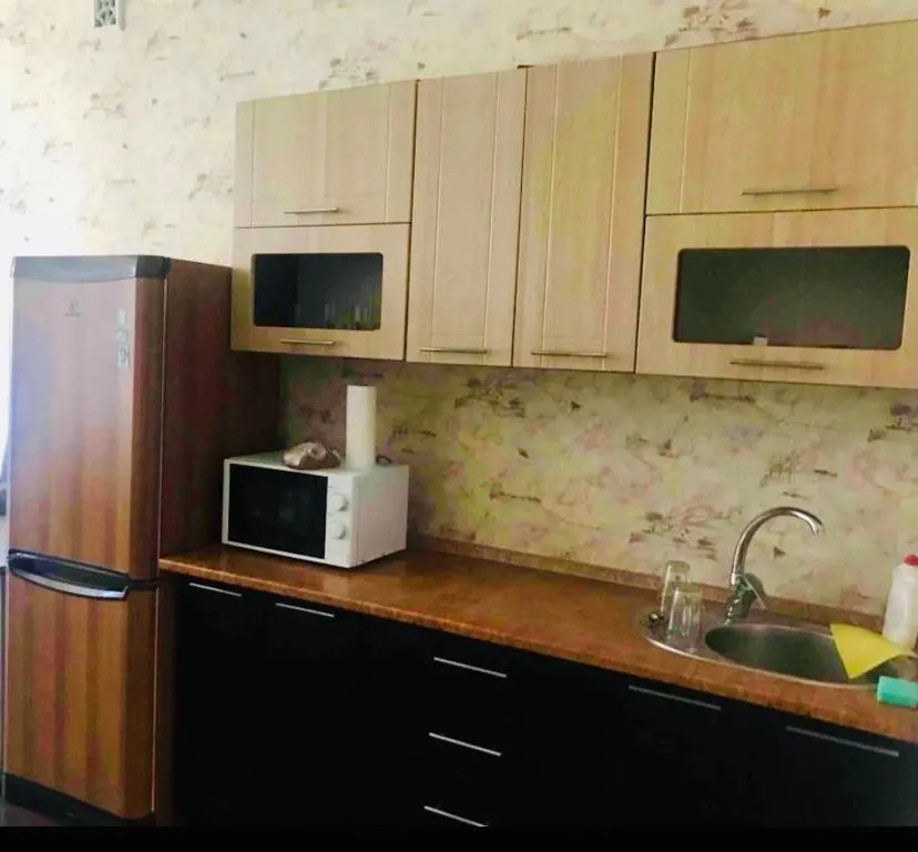 1 ком апартаменты Бажана, Kiev, Ukraine