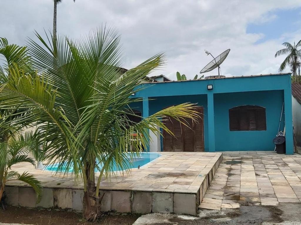  Casa com piscina no litoral norte Ubatuba
