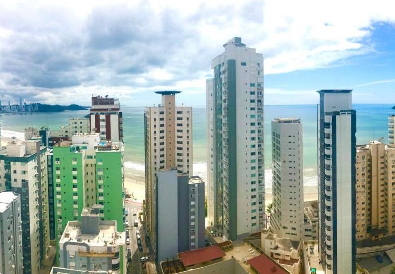  Apto Quadra Mar - Vista Incrível!