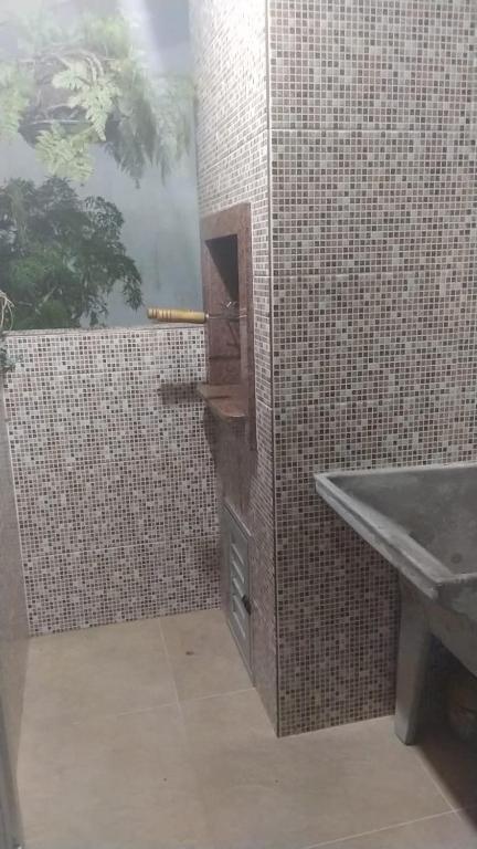  Casa Localizada a Menos de 100m da Praia de Zimbros