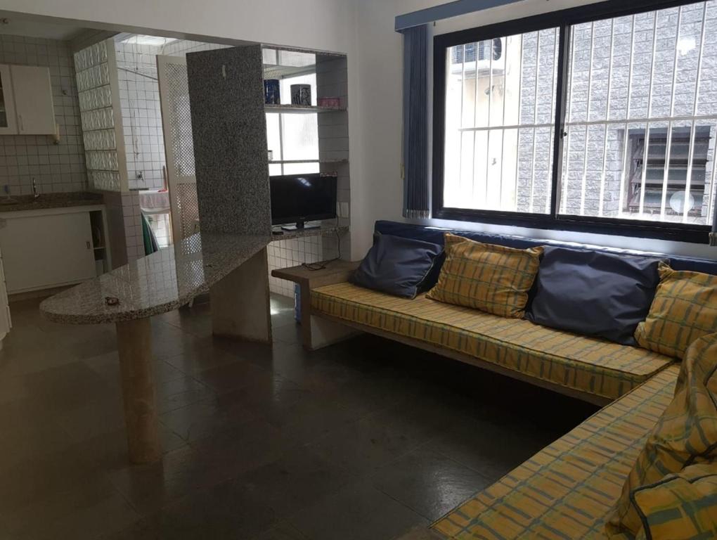  Apartamento no Guarujá ao lado do Mercado EXTRA