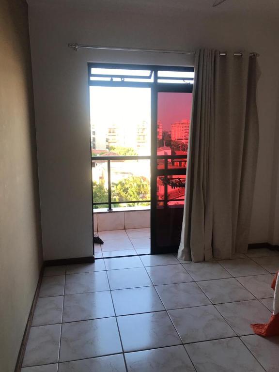  APARTAMENTO FAMILIAR NA PASSAGEM