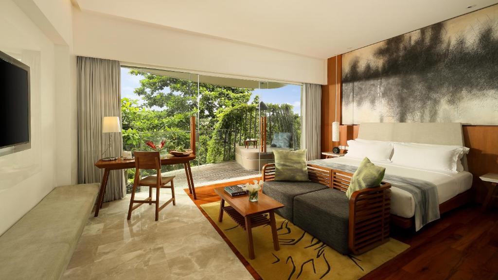 Posezení v ubytování Maya Sanur Resort & Spa