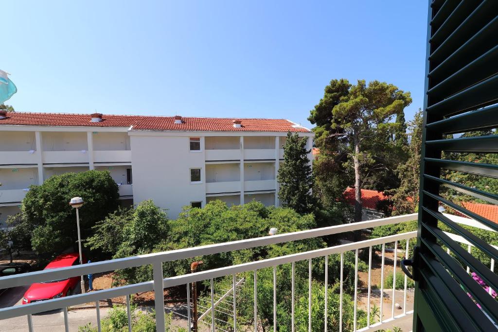 Balkón alebo terasa v ubytovaní Apartmani Dušanka