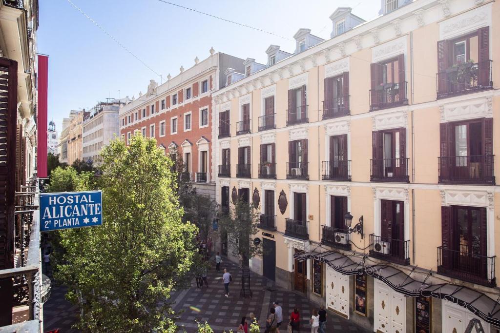 Hostal Alicante, Madrid – Updated 2023 Prices