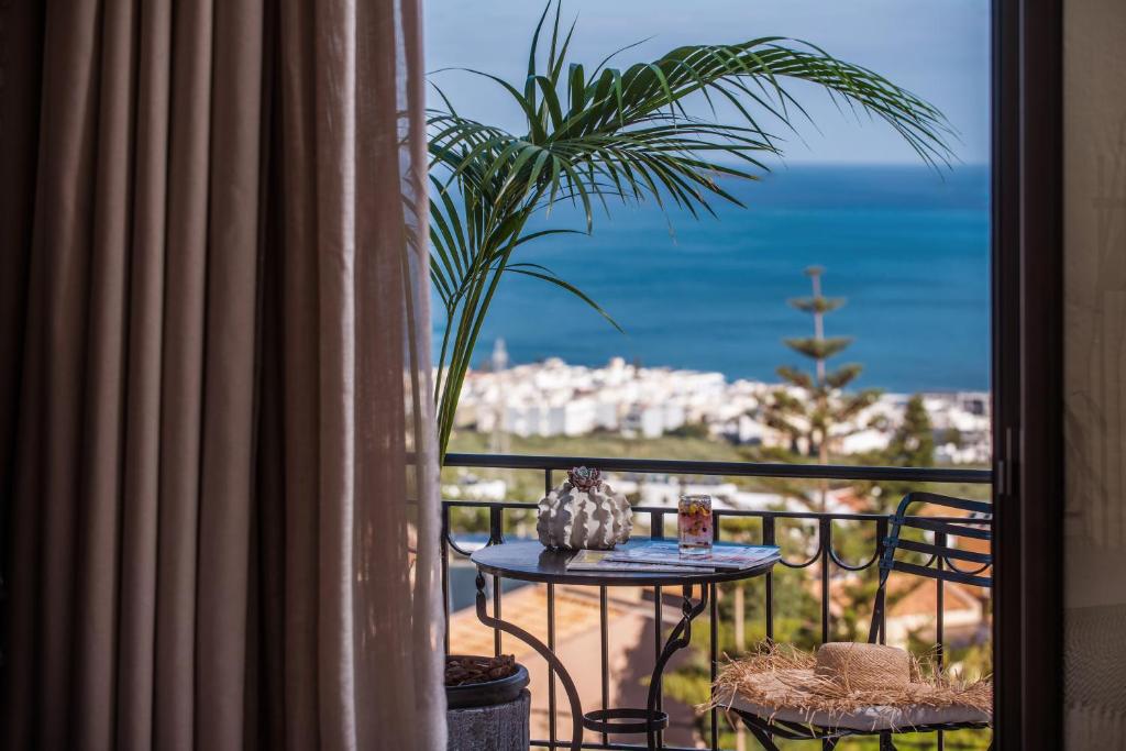 Creta Blue Boutique Hotel - 3