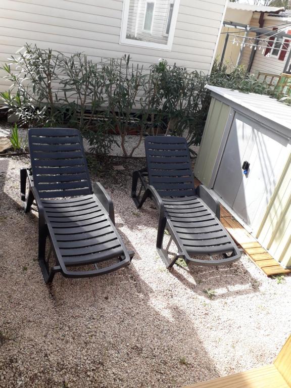 Fotografie z fotogalerie ubytování Mobilhome beaux volumes ES40 v destinaci Fréjus
