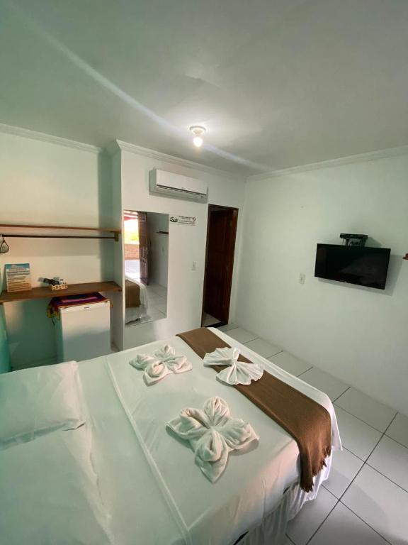  Pousada Jacare Beach