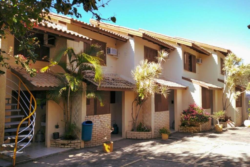  OYO Pousada Bangalôs Da Mole - Florianópolis