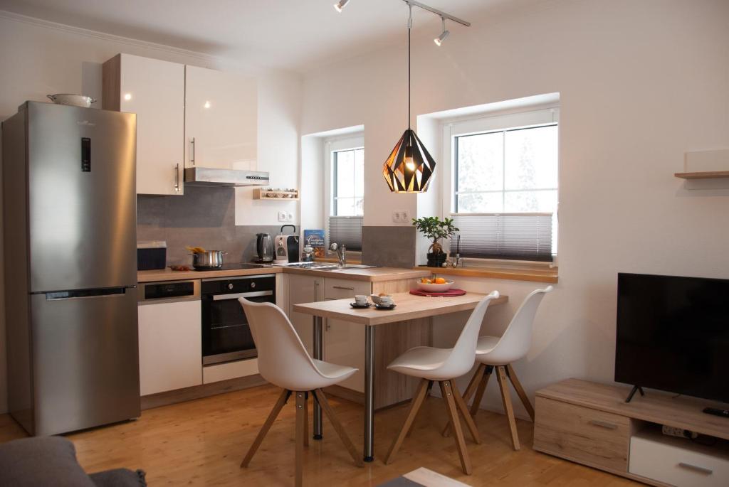 Kuchyň nebo kuchyňský kout v ubytování Ferienwohnung Mörsbachblick