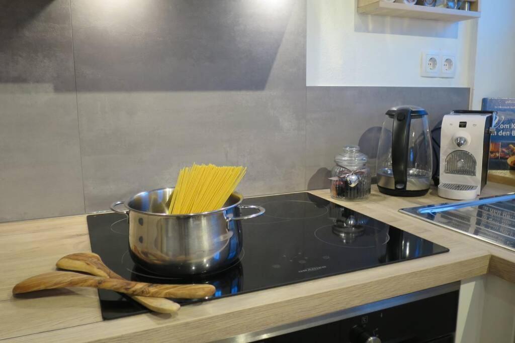 Kuchyň nebo kuchyňský kout v ubytování Ferienwohnung Mörsbachblick