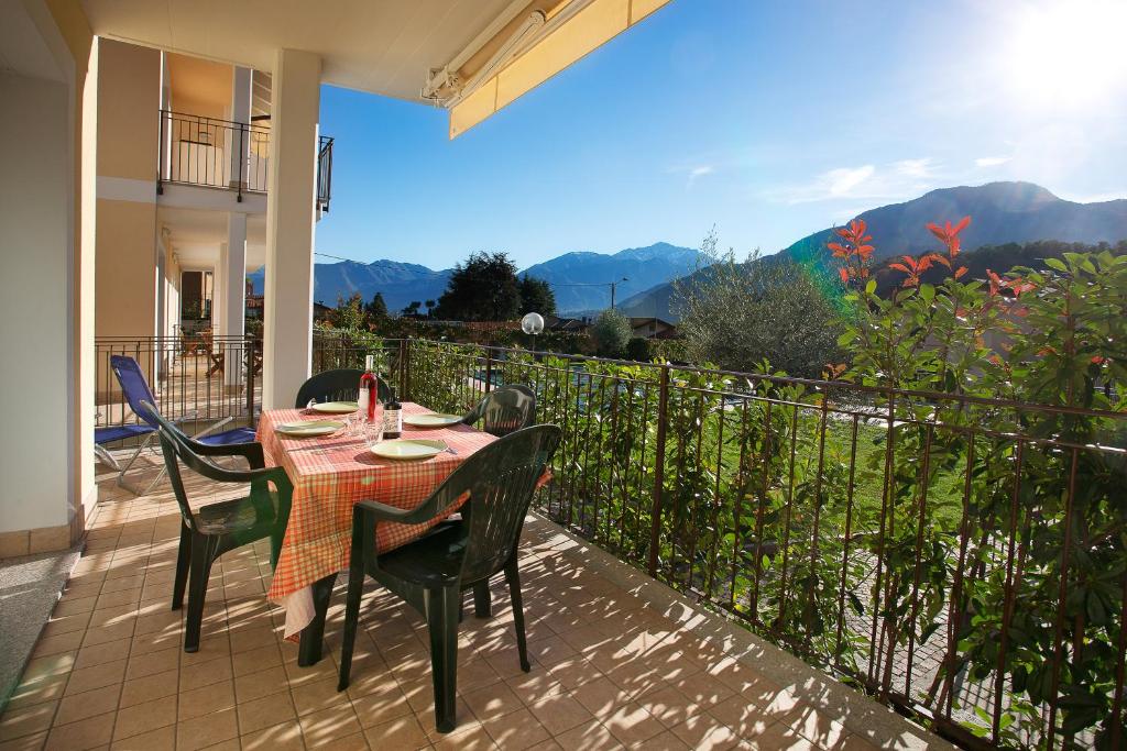 4 Village centre Lenno homes with pool-by Italian Apartments TERRAZE, SPESE, SOPRA SPESE, SPESE II - Apartamento Con Terraza
