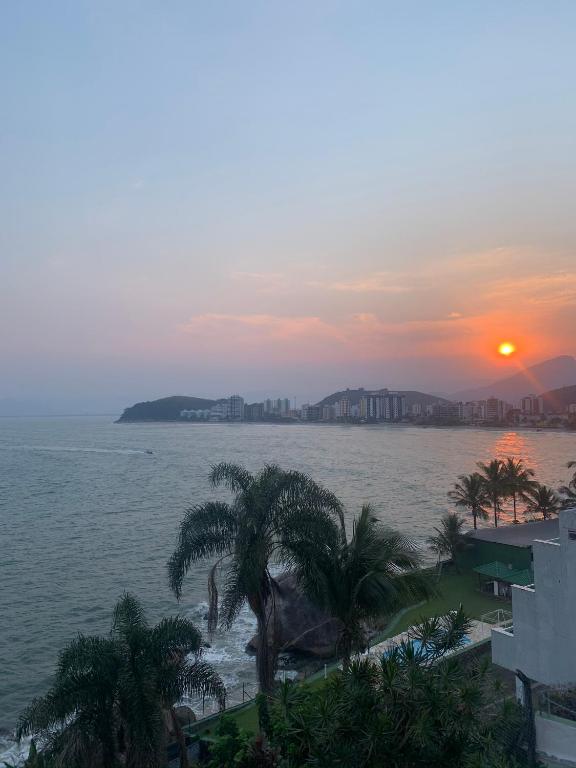  Lindo Duplex Pé Na Areia com Praia Privativa