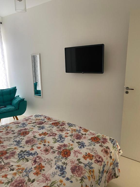  Linda Casa com 03 suítes 150 mts da praia