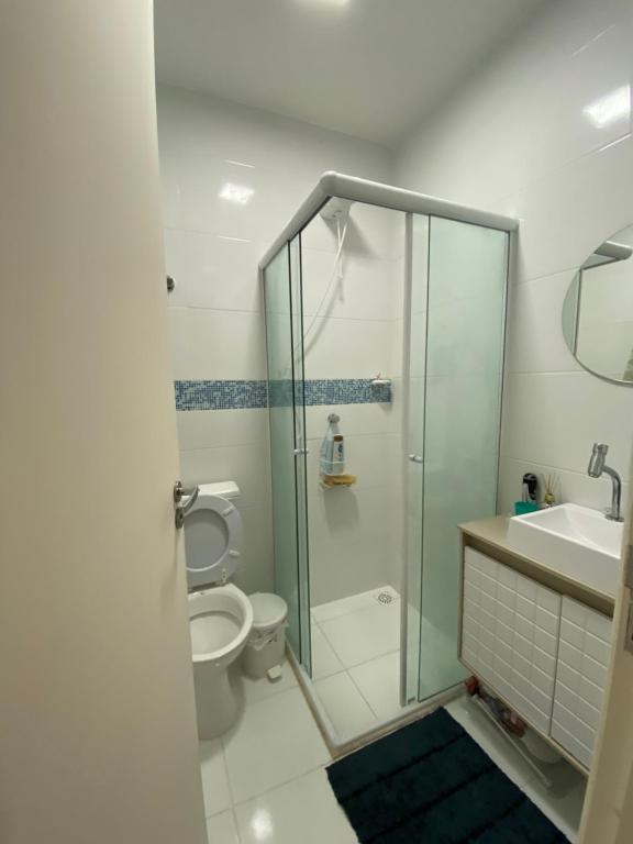 Linda Casa com 03 suítes 150 mts da praia