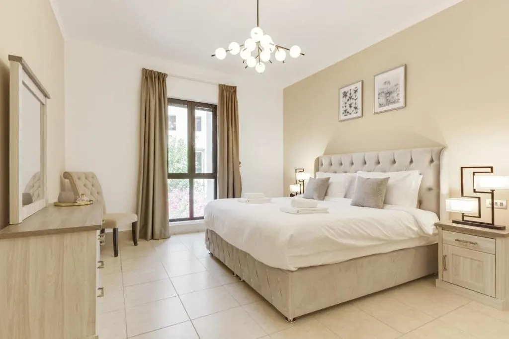 GuestReady - Newly Furnished Family Home near Burj Khalifa!, Alantos, United Arab Emirates