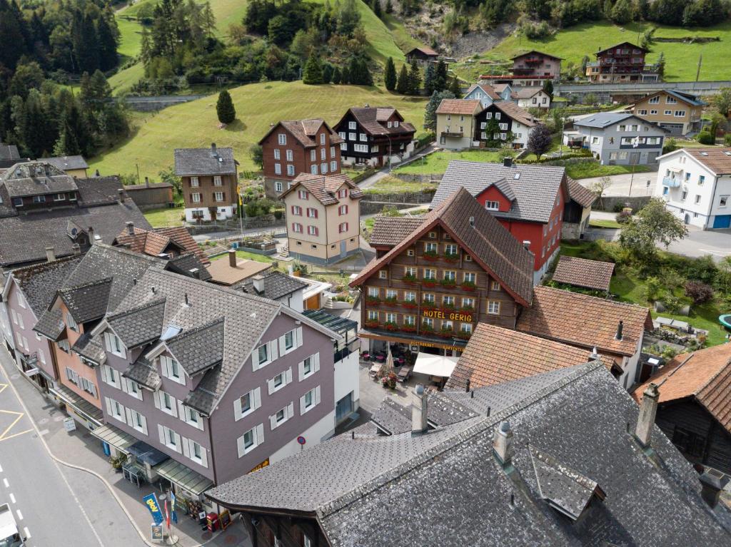 Blick auf Hotel Gerig aus der Vogelperspektive