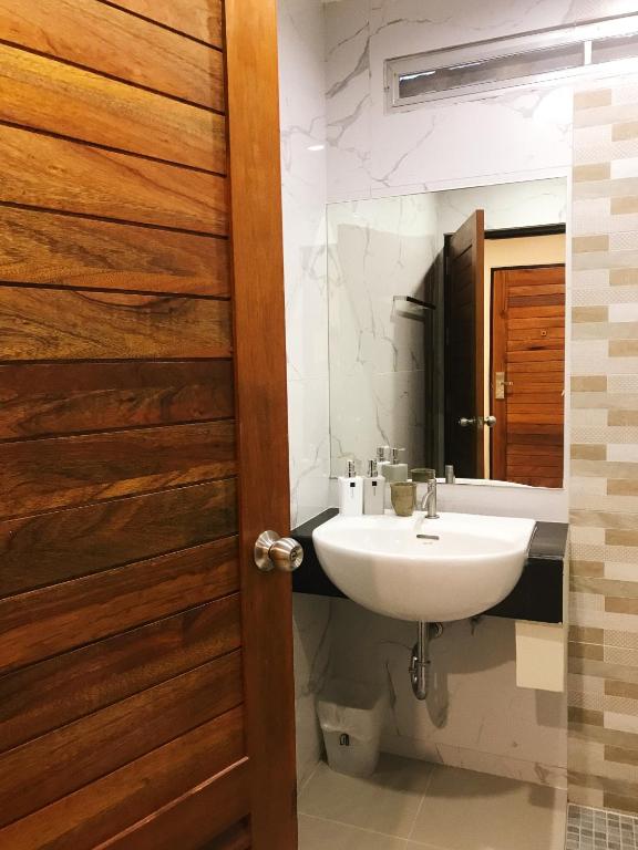 SJ Miracle Hotel - Resim 27