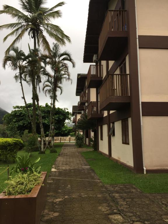  Apartamento em Maranduba