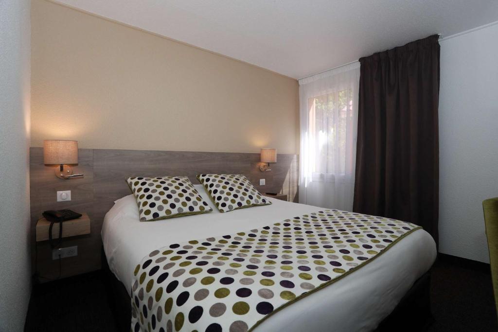 Postel nebo postele na pokoji v ubytování Sure Hotel by Best Western Limoges Sud