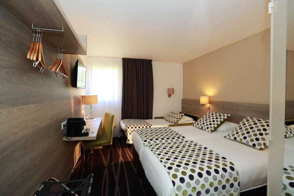Postel nebo postele na pokoji v ubytování Sure Hotel by Best Western Limoges Sud