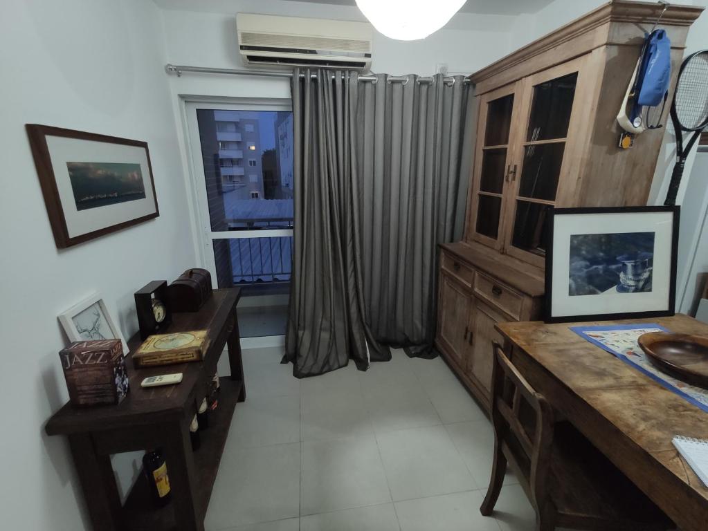  LINDO APARTAMENTO AO LADO DA UNIVATES