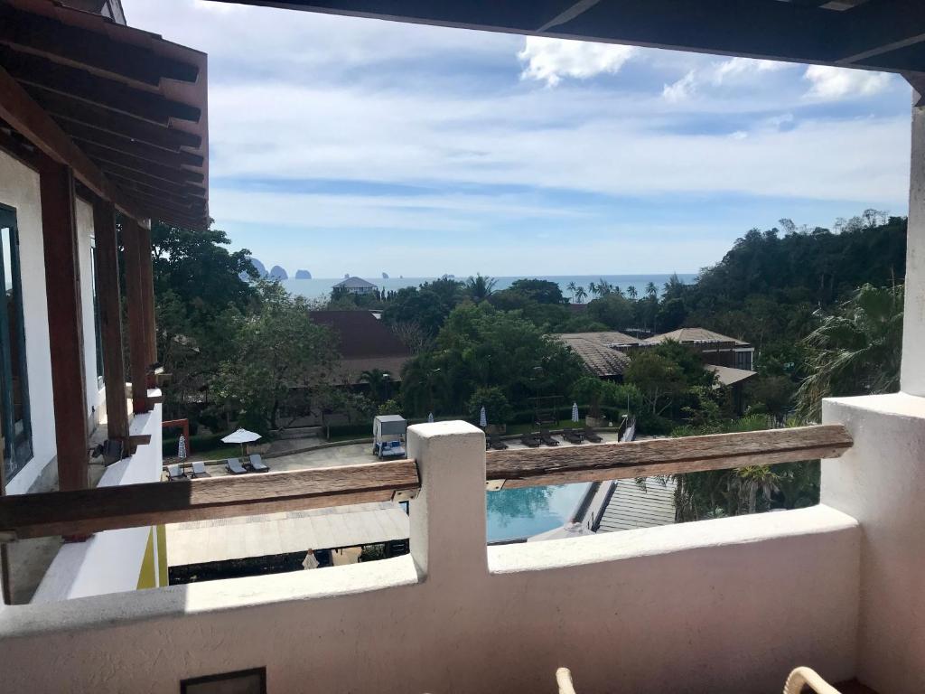 Balkón nebo terasa v ubytování Ao Nang Colors Hotel - Aonang Beach