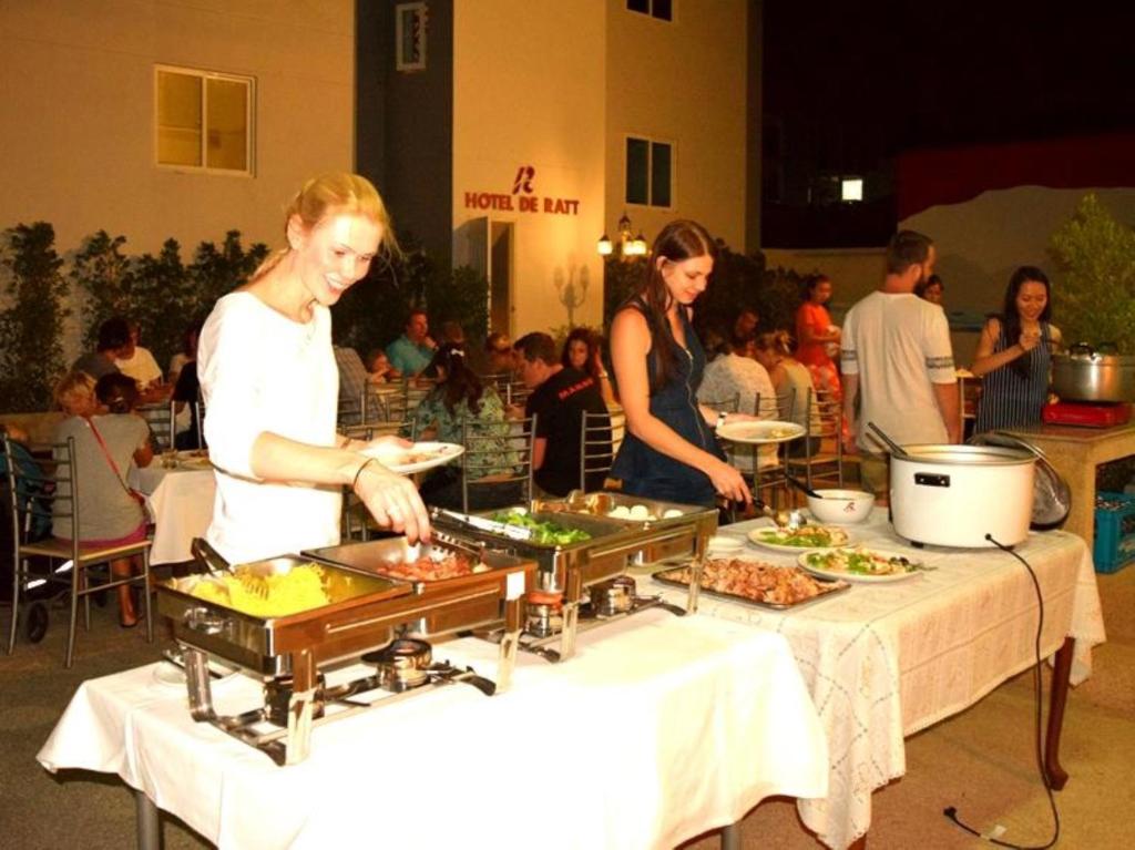 Hotel De Ratt - Resim 14