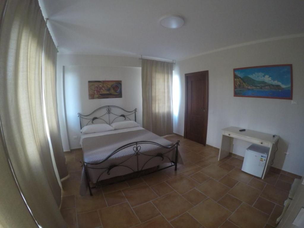 La Tenuta del Barone - Tweepersoonskamer Met Balkon
