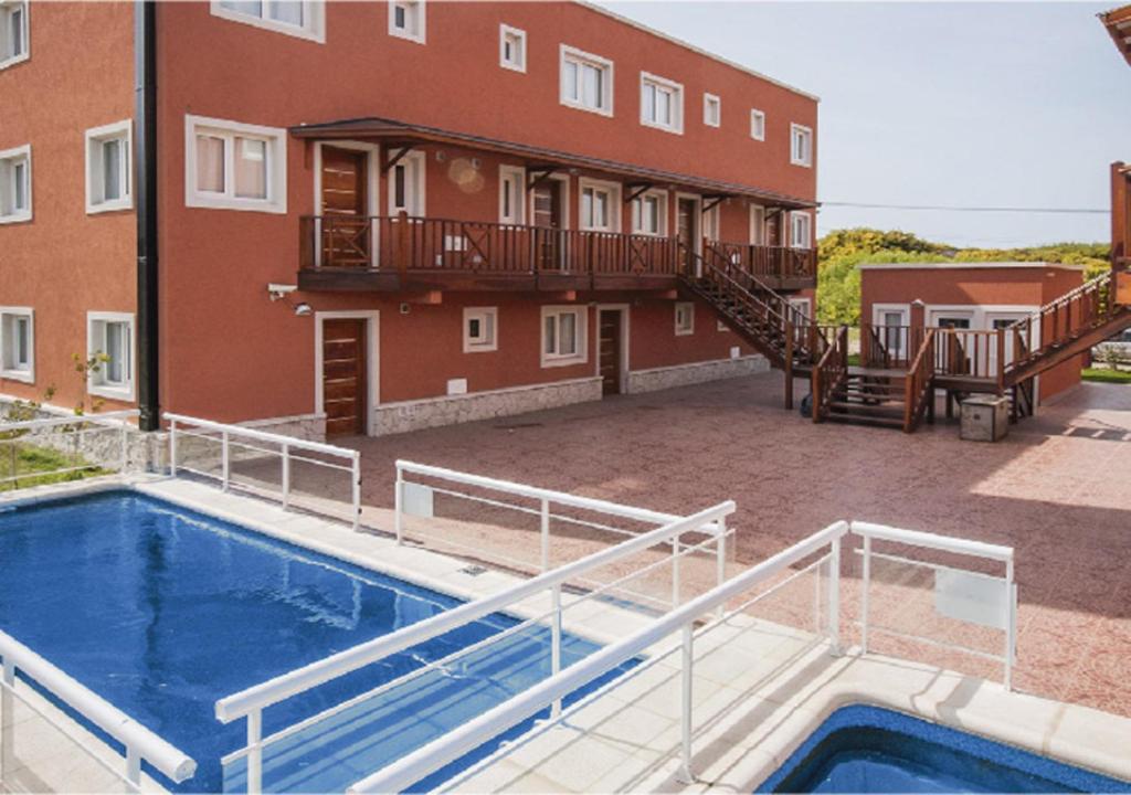 Swimmingpoolen hos eller tæt på Costa Serena