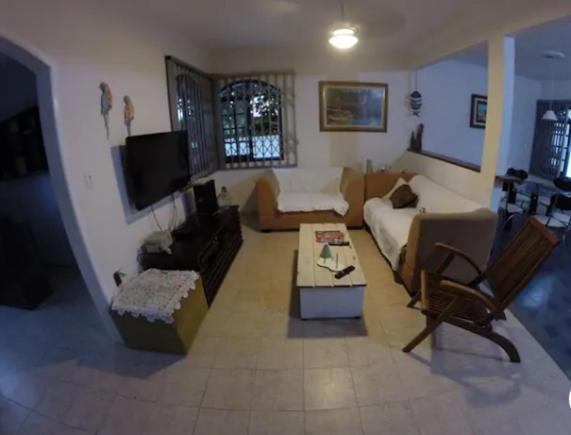  Casa a 100 m da areia da praia no Campeche.