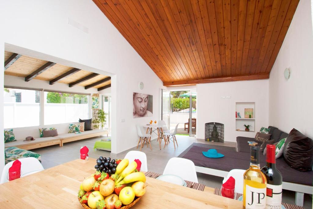 Posezení v ubytování Villa São Paulo by Algarve Vacation