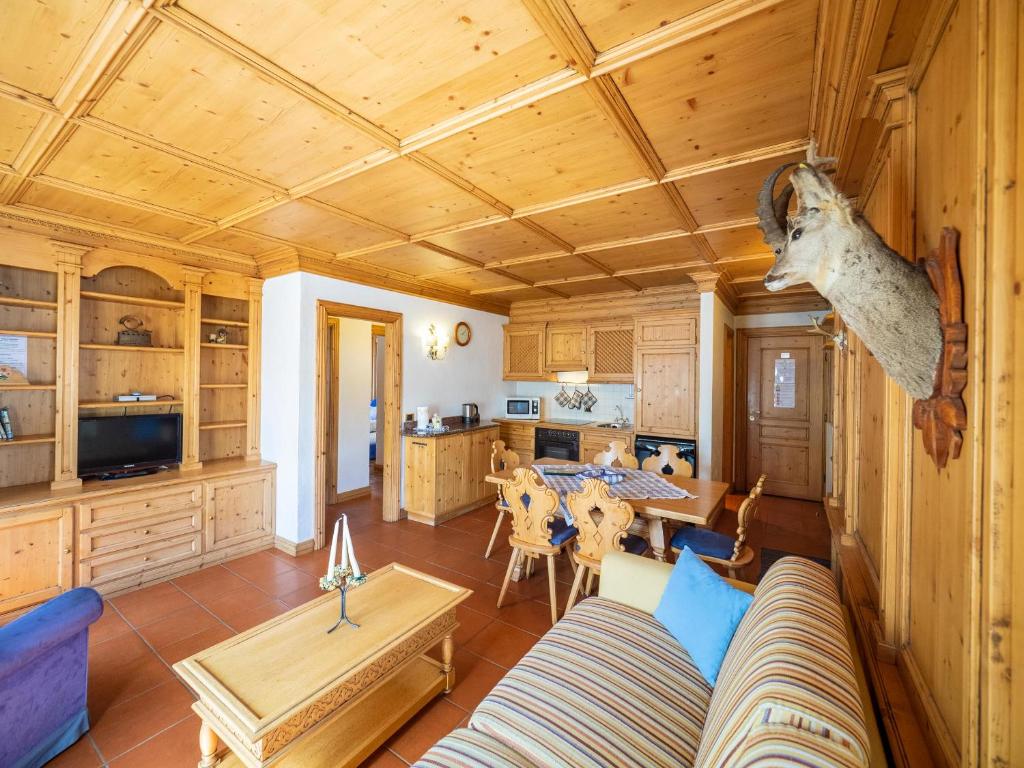 Кухня или мини-кухня в Bait da Salient MyHoliday Livigno
