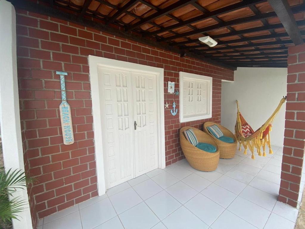  Casa em Tamandaré (condomínio fechado a 100 metros do mar)