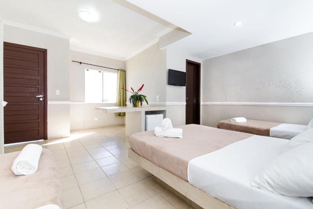  Hotel Caieiras