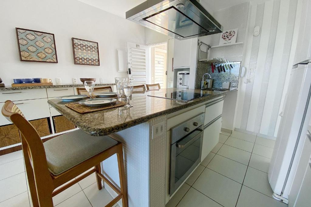  Beach Living com acesso à praia! Por Be My Guest