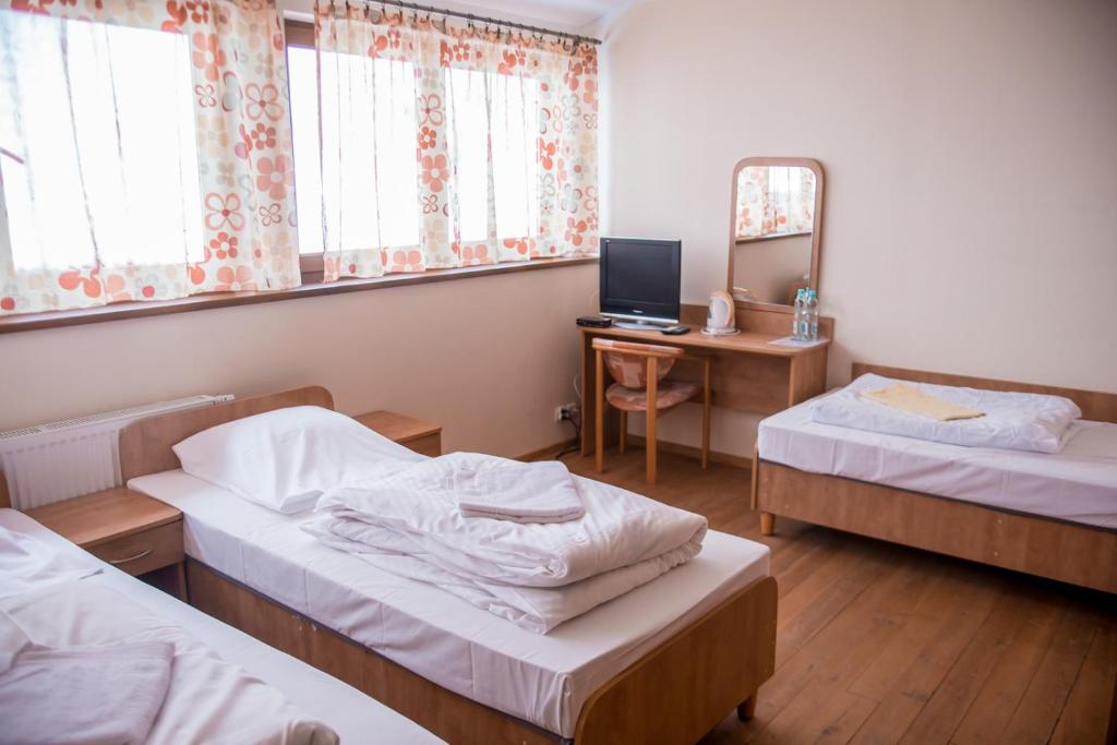 Podkowa - Drievoudige Kamer Met Een Eigen Badkamer