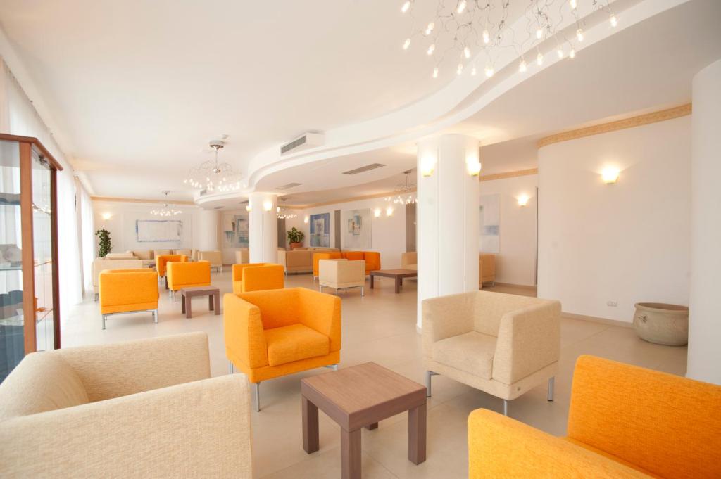 Posezení v ubytování Oasiclub Hotel