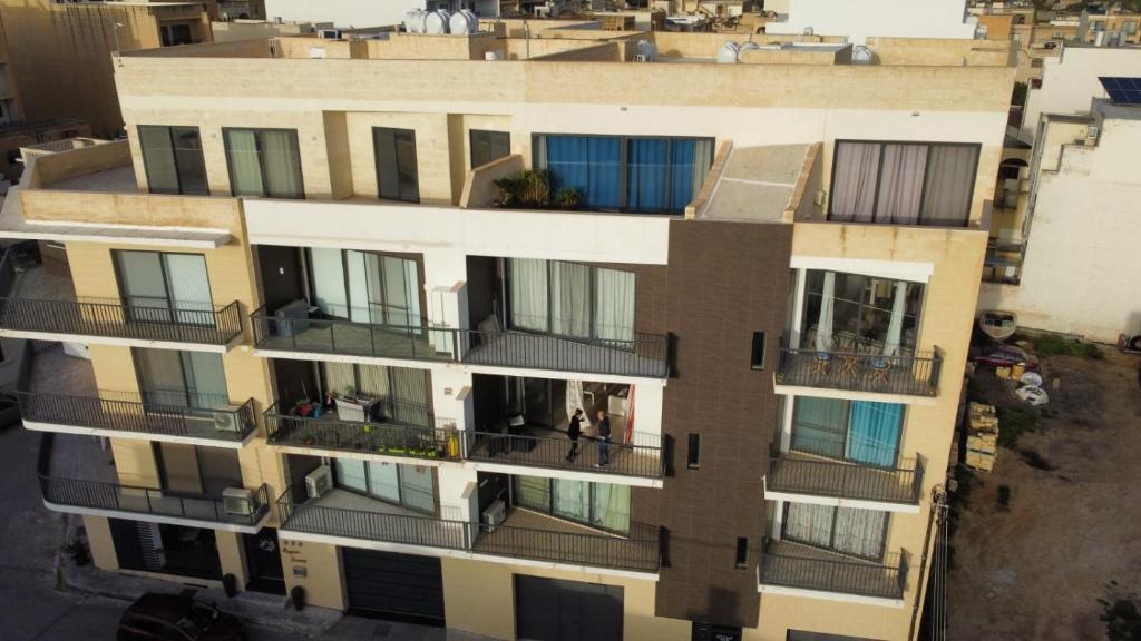 Budova, kde se apartmán nachází