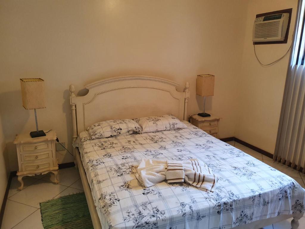  CASA COM 4 QUARTO EM BUZIOS - 2 SUITES - Perto de Tudo