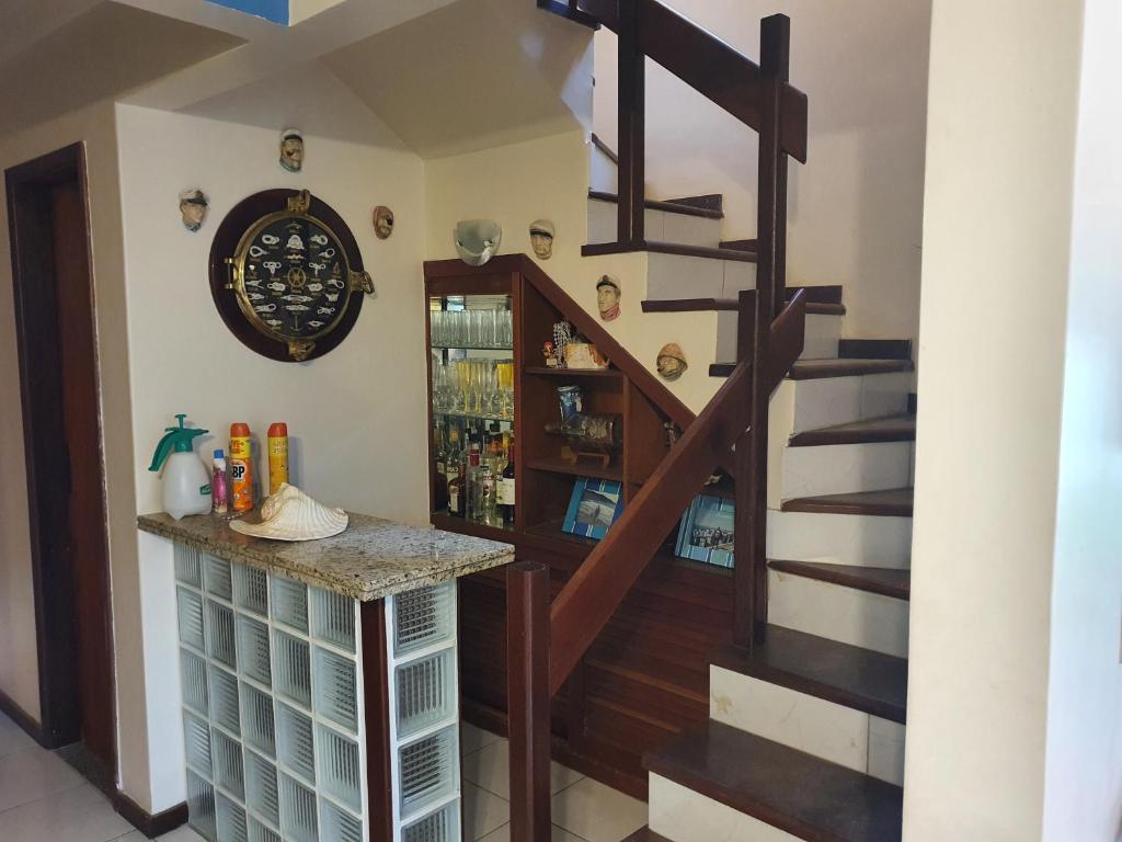  CASA COM 4 QUARTO EM BUZIOS - 2 SUITES - Perto de Tudo